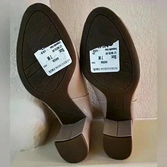 Anne Klein Peep Open Toe Patent Heels - Picture 6 of 6